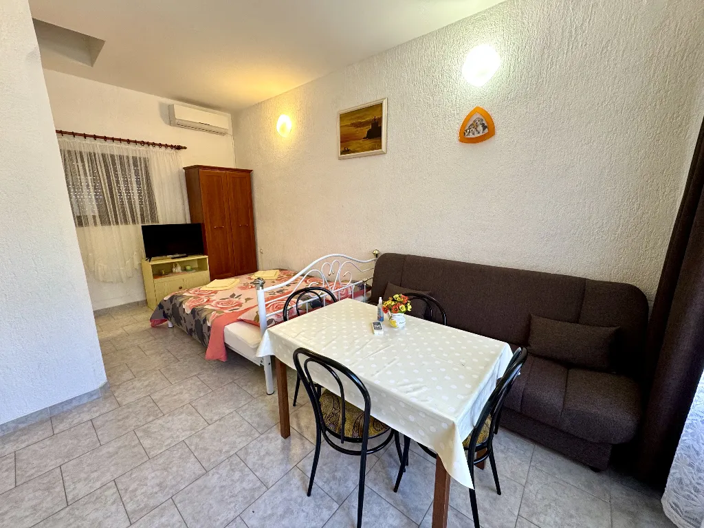 Apartment Bisa