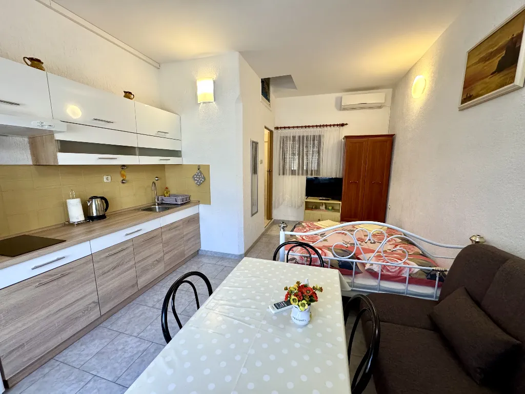 Apartment Bisa