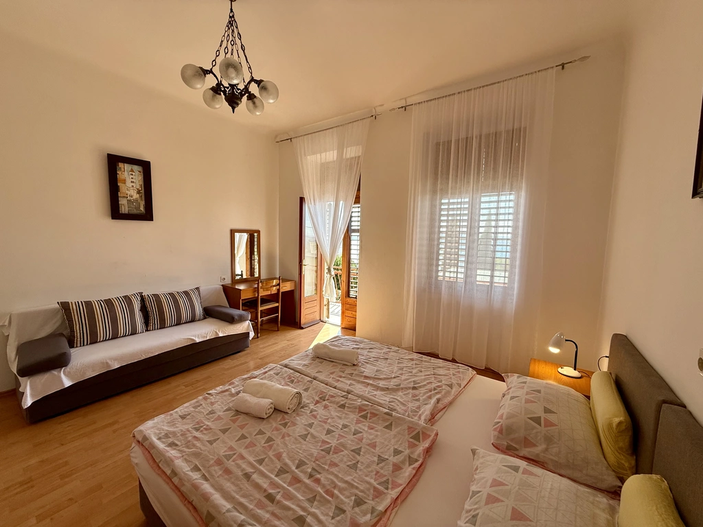 Apartment Ruža 2