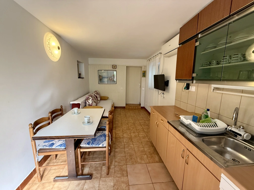 Apartment Ruža 4