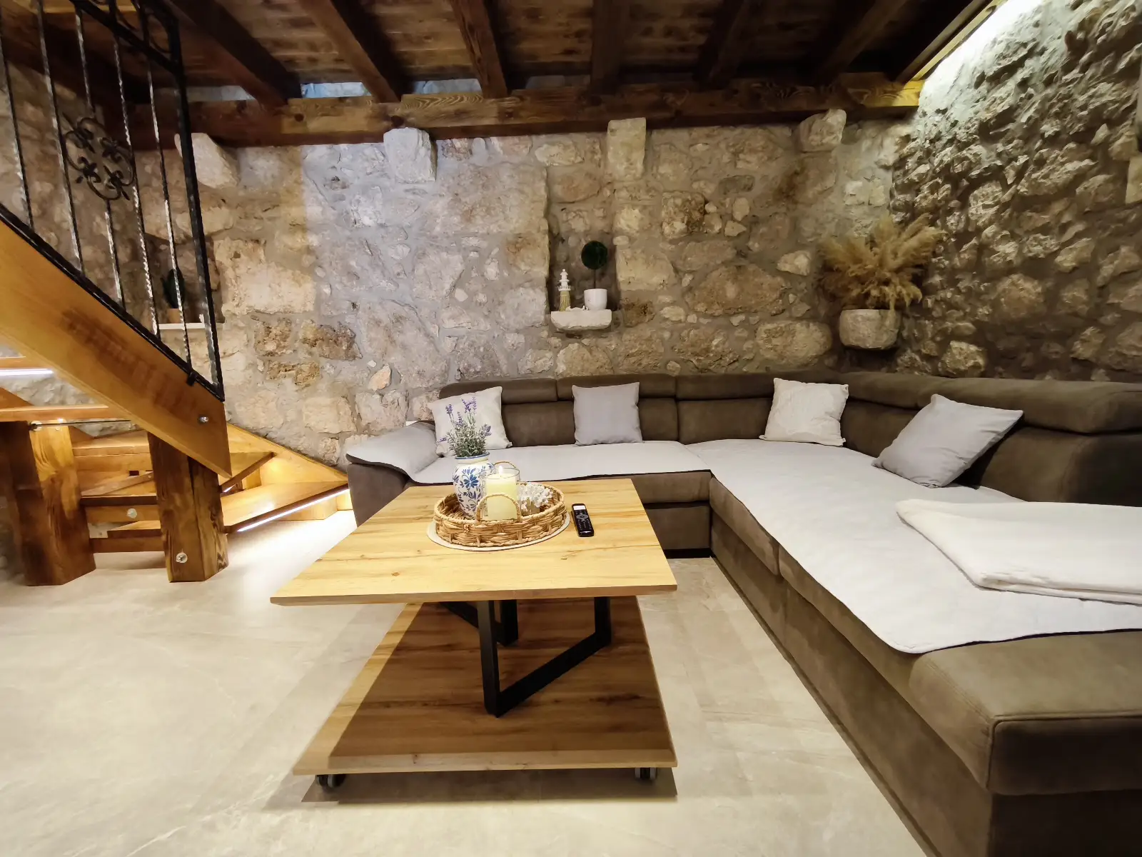 Villa Stone Retreat