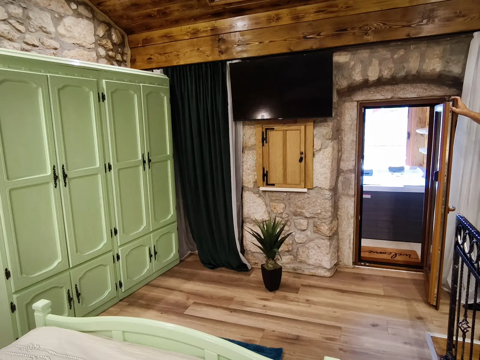 Villa Stone Retreat