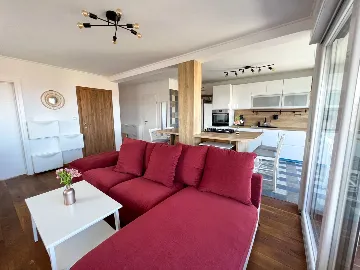 Serviced Apartment in Pula for 6 with Jacuzzi