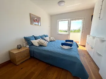 Serviced Apartment in Pula for 6 with Jacuzzi