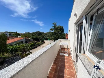 Serviced Apartment in Pula for 6 with Jacuzzi