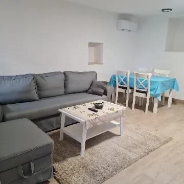 1-Bedroom Apartment in Starići for 3 Guests