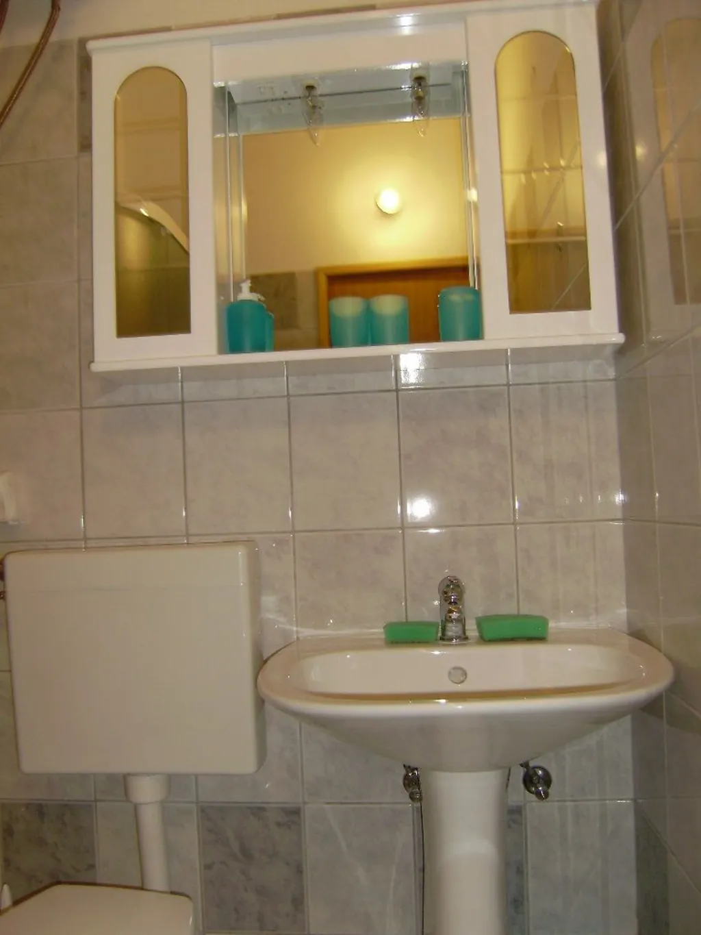 Sea View Apartment for 5 in Barbat-Rab