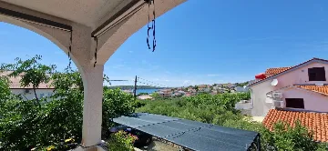 Sea View Apartment for 5 in Barbat-Rab