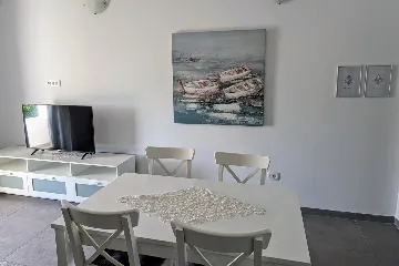 Two-Bedroom Apartment in Poreč for 4 Guests