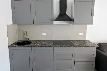 Two-Bedroom Apartment in Poreč for 4 Guests