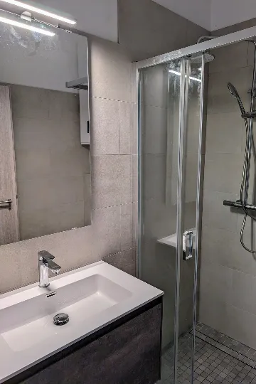 Two-Bedroom Apartment in Poreč for 4 Guests