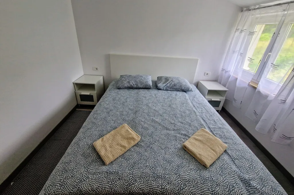 Two-Bedroom Apartment in Poreč for 4 Guests