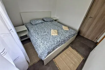 Two-Bedroom Apartment in Poreč for 4 Guests