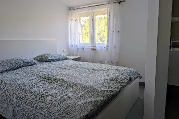 Two-Bedroom Apartment in Poreč for 4 Guests