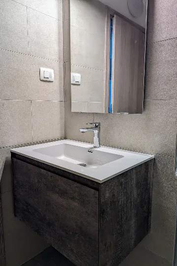 Two-Bedroom Apartment in Poreč for 4 Guests