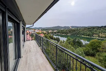 Fužine Apartment for Up to 4 Guests