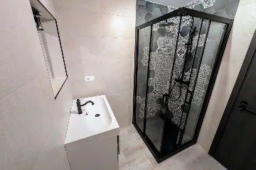 Fužine Apartment for Up to 4 Guests