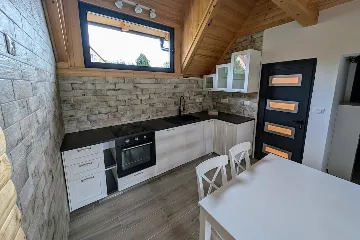 Fužine Apartment for Up to 4 Guests