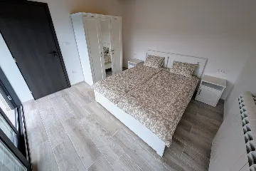 Fužine Apartment for Up to 4 Guests