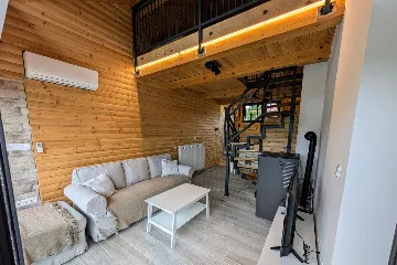 Fužine Apartment for Up to 4 Guests