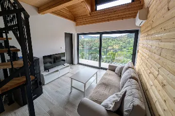 Fužine Apartment for Up to 4 Guests