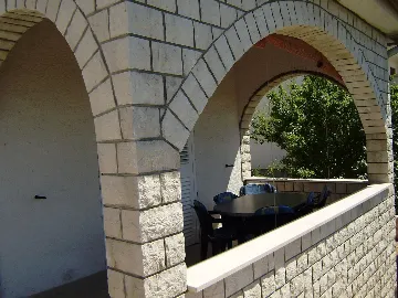 Sea View Apartment in Rab-Barbat for 6 Guests