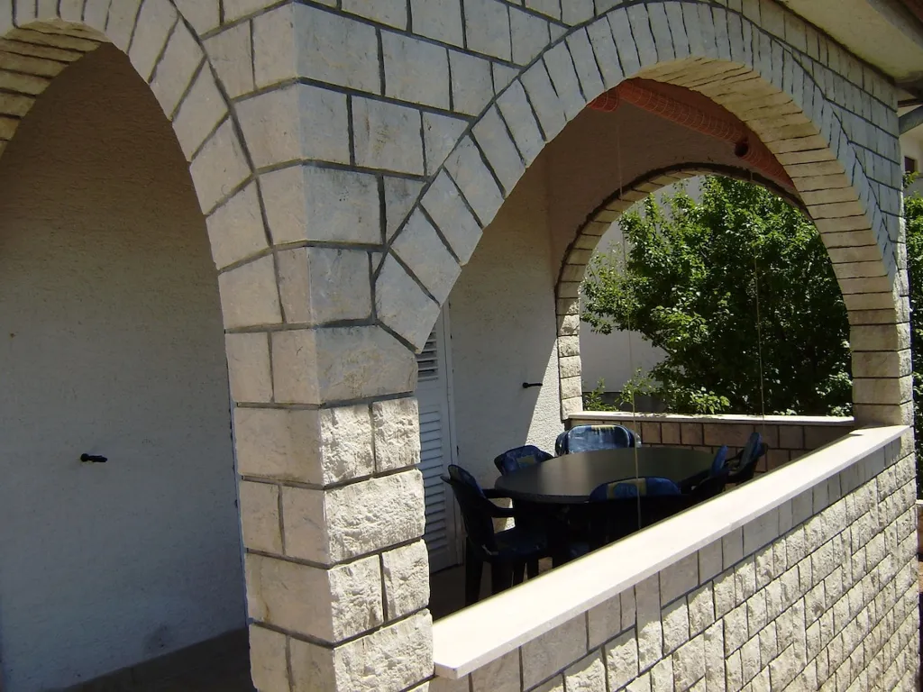 Sea View Apartment in Rab-Barbat for 6 Guests
