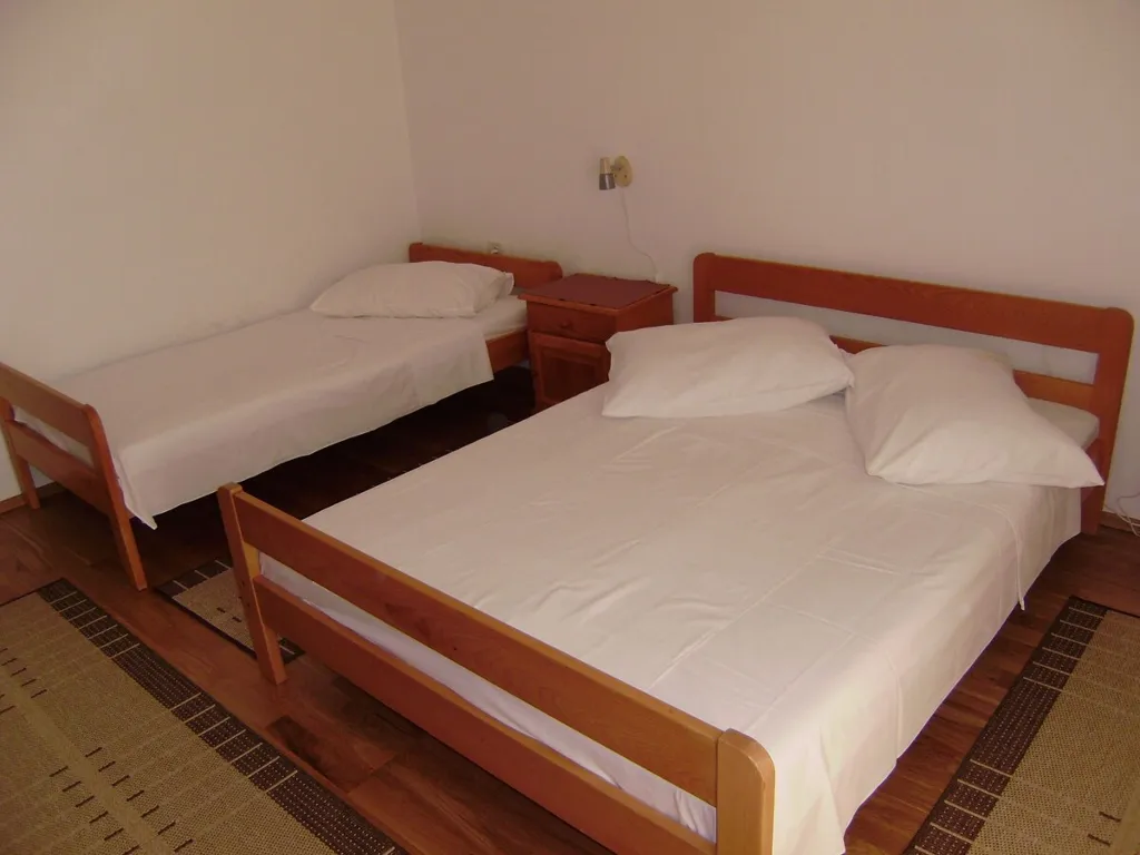 Sea View Apartment in Rab-Barbat for 6 Guests