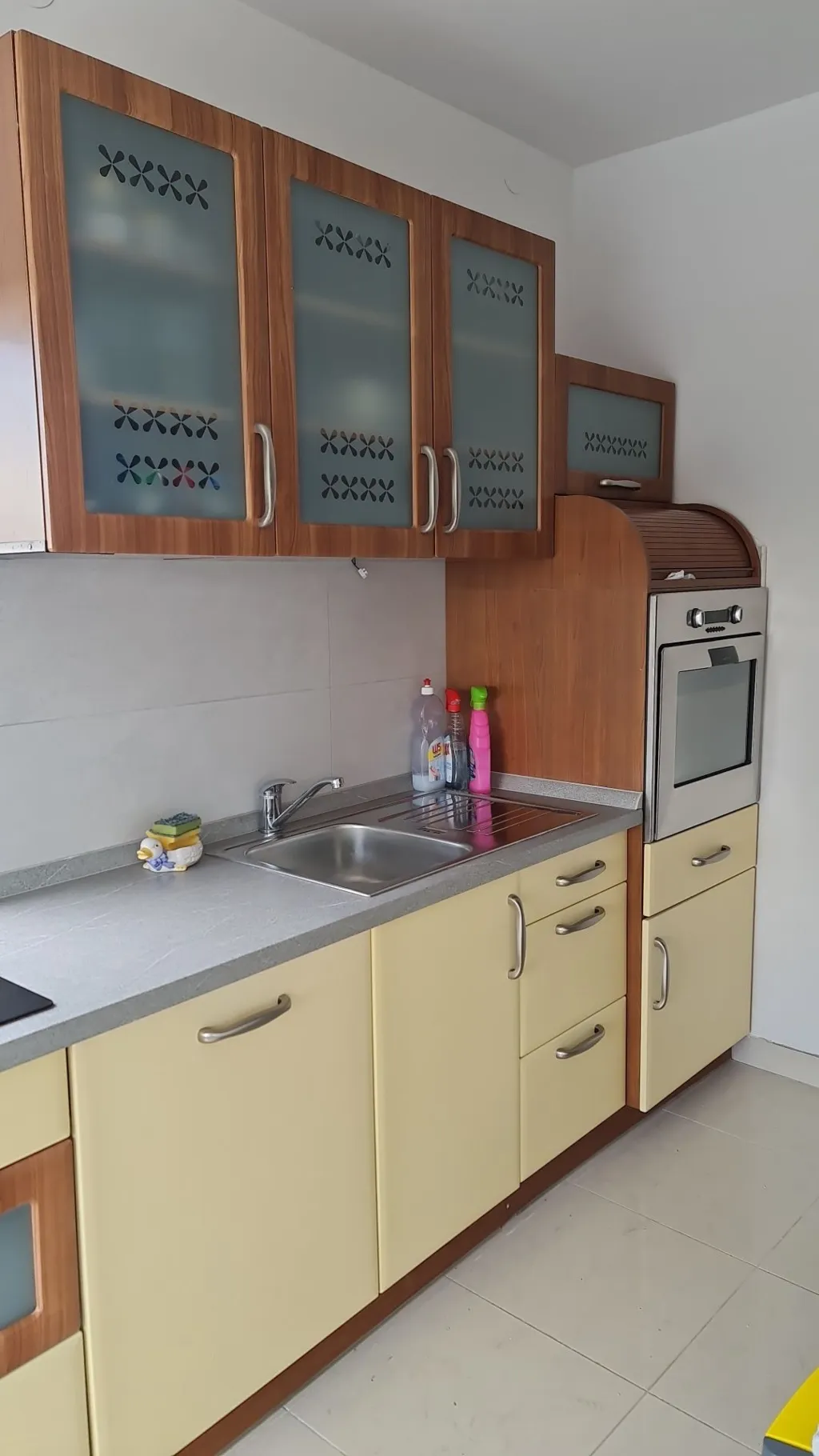 Two-Bedroom Apartment with Vineyard View in Starići