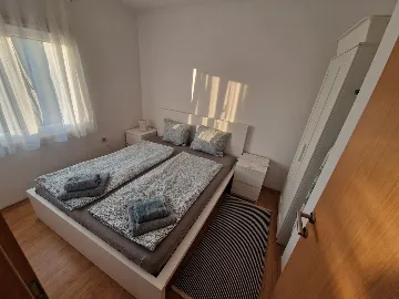 Two-Bedroom Apartment with Vineyard View in Starići