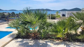 Villa with Sea Views and Pool in Drage