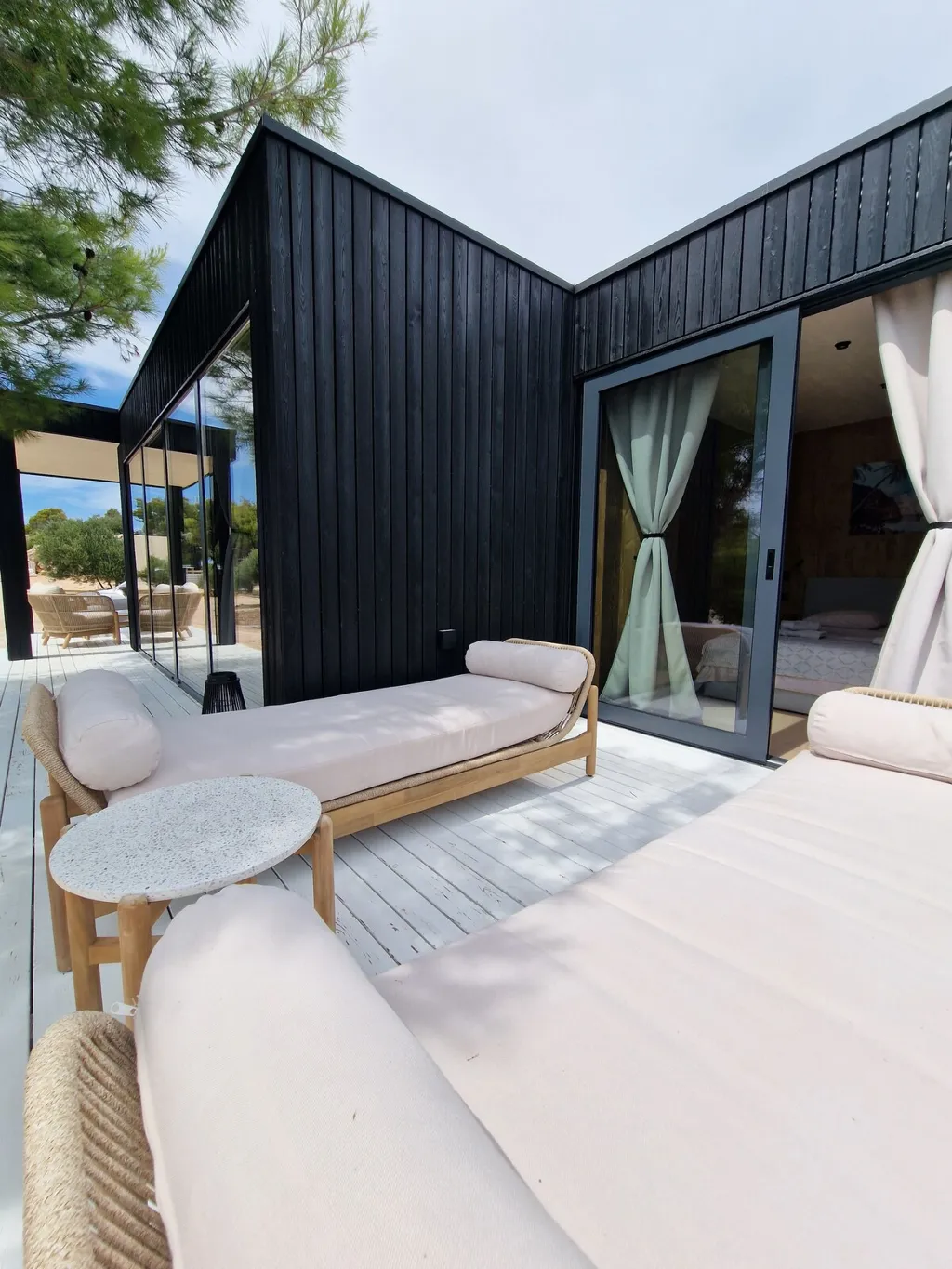 Villa with Sea Views and Pool in Drage