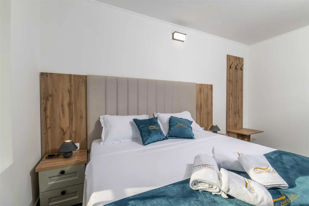 Petrovlja Room for 2 Guests