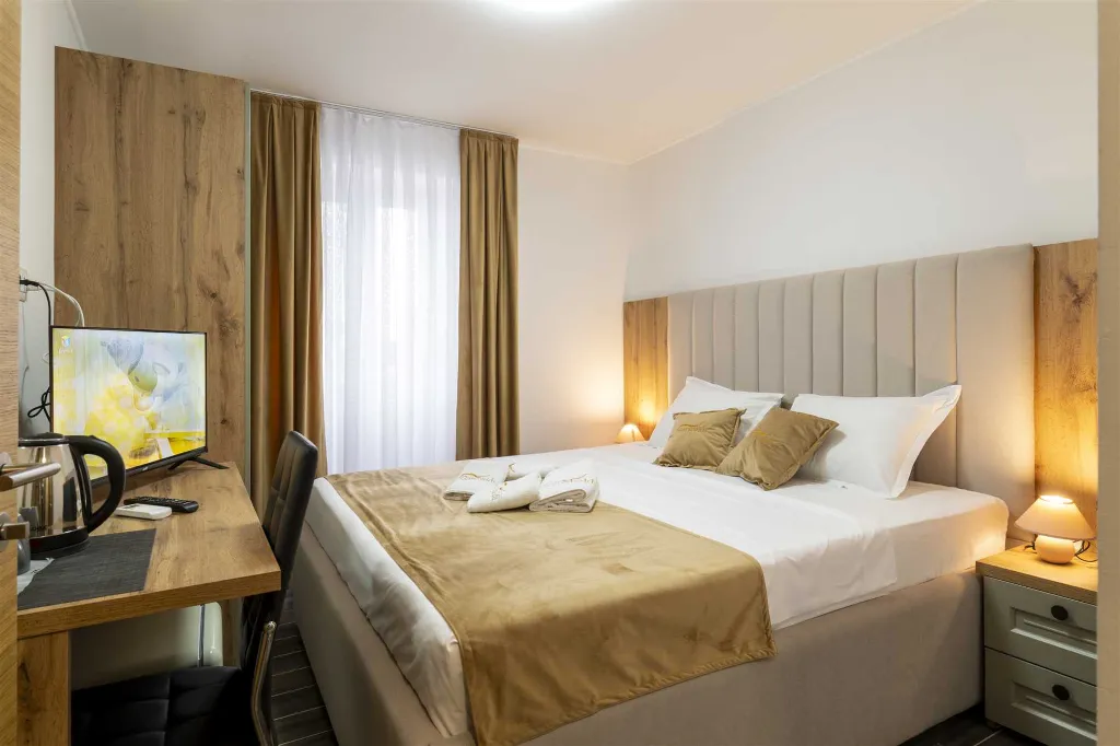 Petrovlja Room for 2 Guests