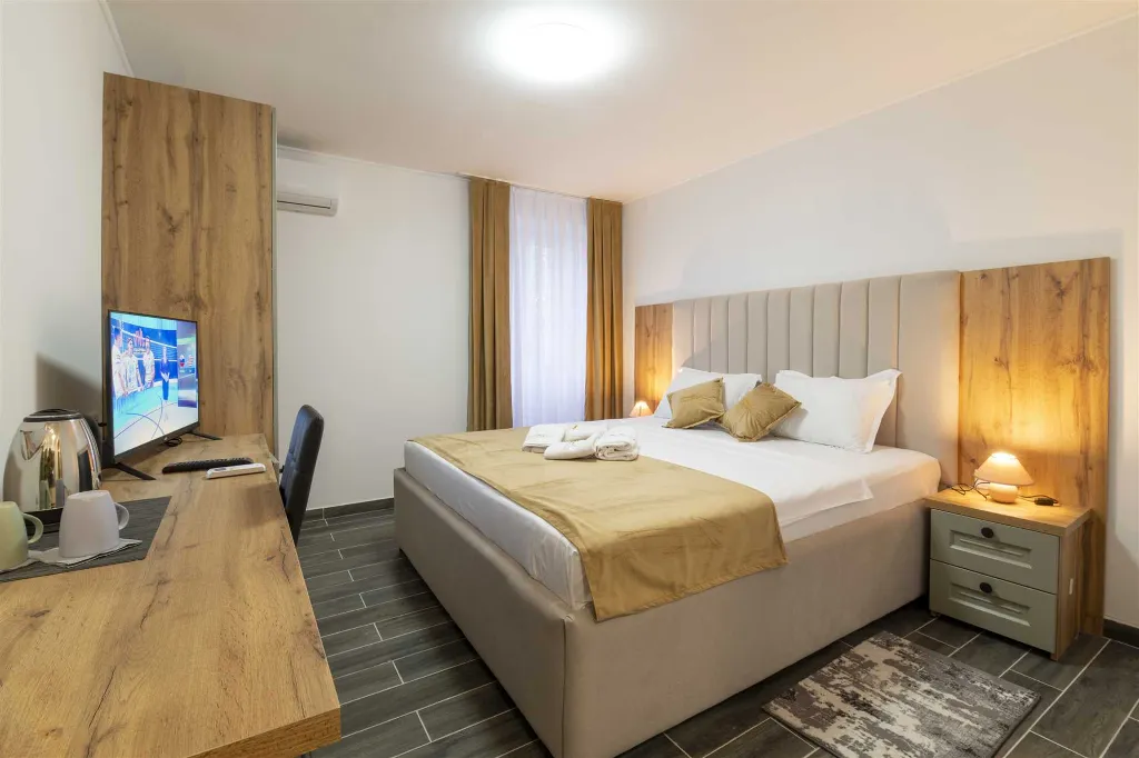 Petrovlja Room for 2 Guests