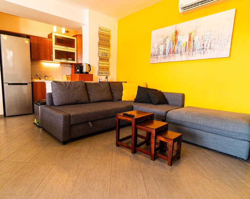 Ground-Floor Apartment in Selce