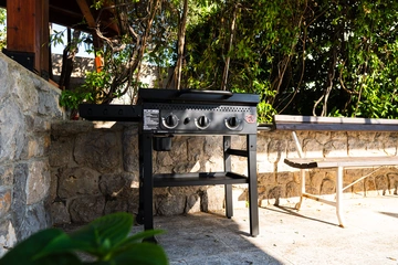 Ground-Floor Apartment in Selce