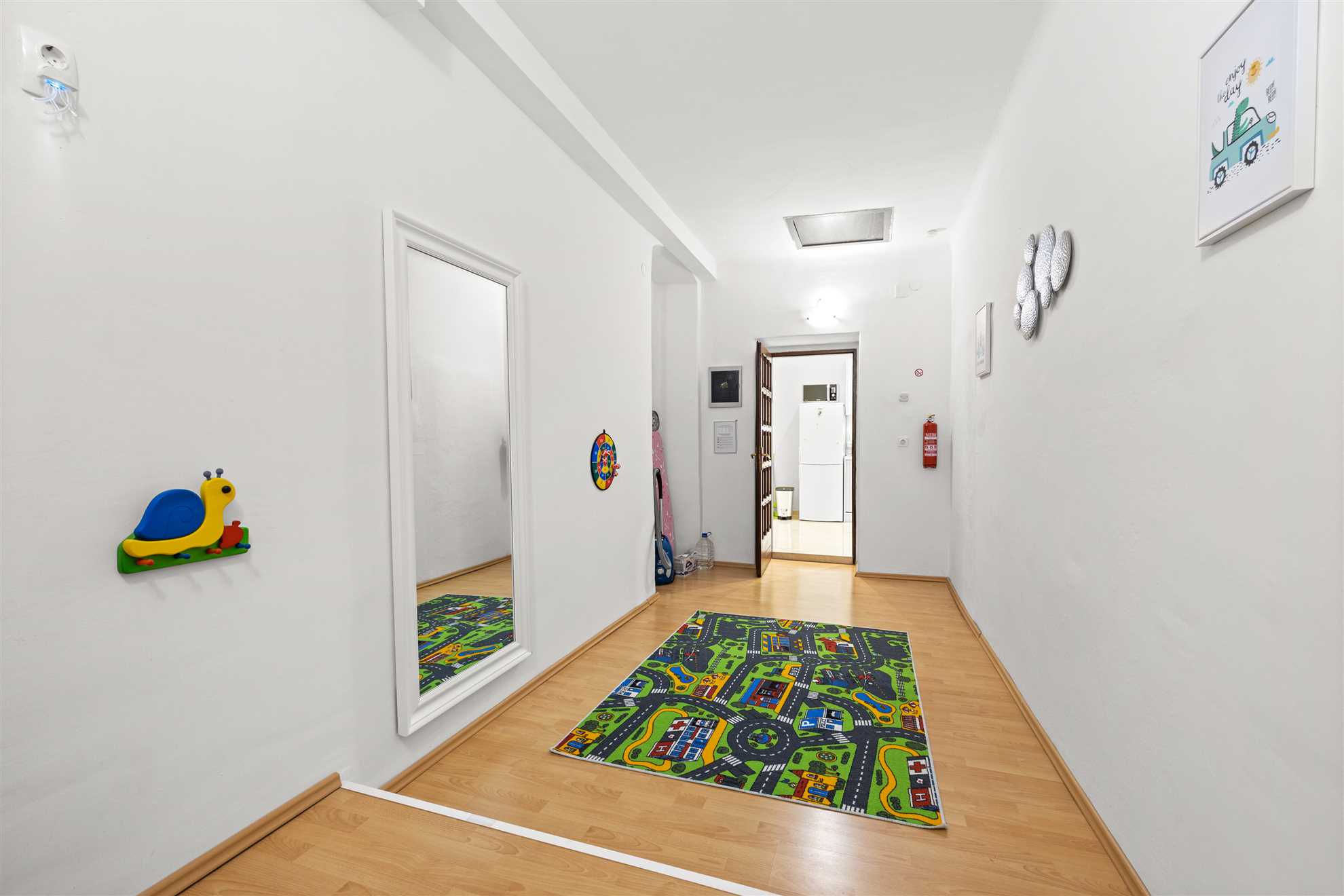 Apartment with yard, parking, pool,  jacuzzi and barbecue