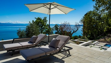 Villa with Heated Pool and Spa in Medveja