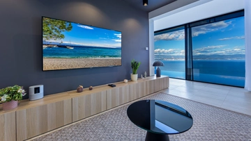 Villa with Heated Pool and Spa in Medveja