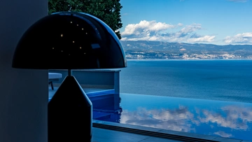 Villa with Heated Pool and Spa in Medveja