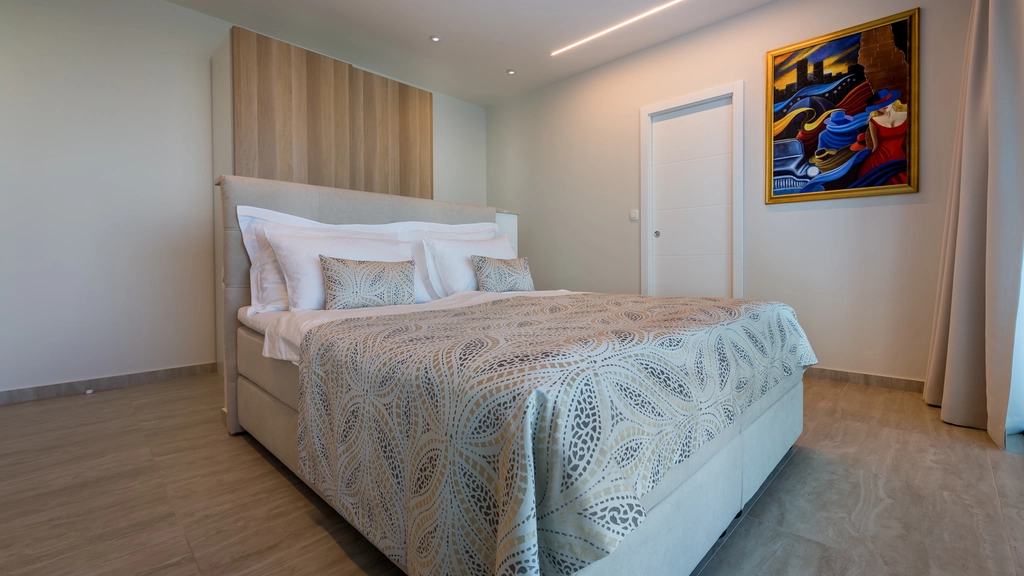 Villa with Heated Pool and Spa in Medveja