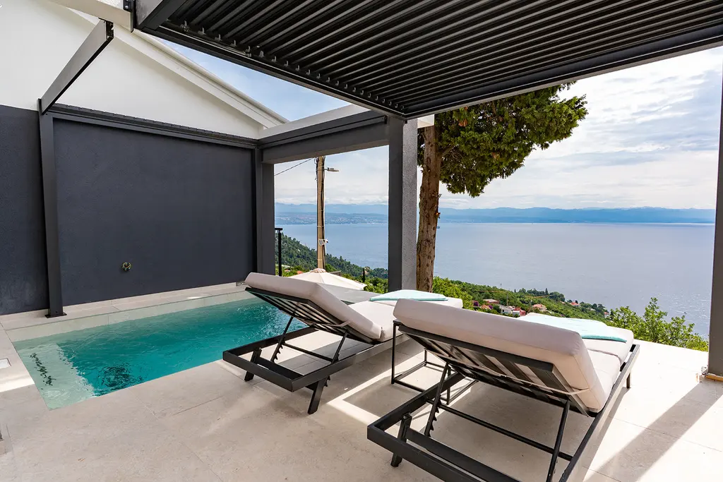 Medveja 1-Bed Villa with Heated Pool & Jacuzzi