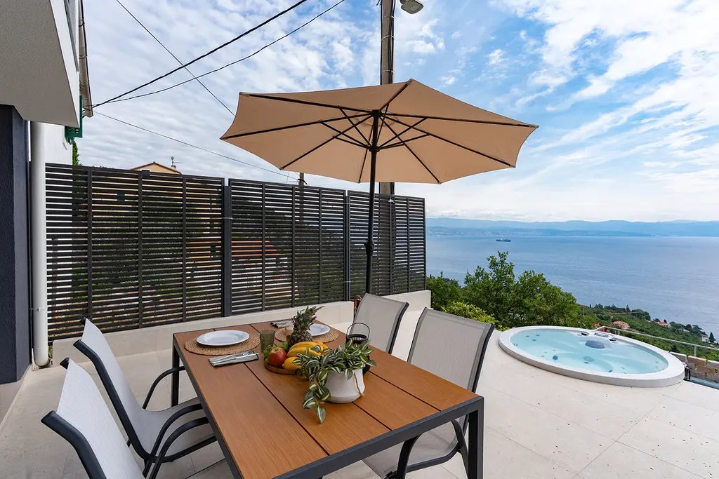 Medveja 1-Bed Villa with Heated Pool & Jacuzzi