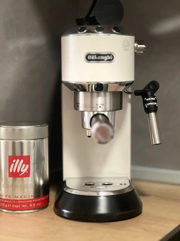 Zagreb 1-Bedroom Apartment with Hot Tub Terrace