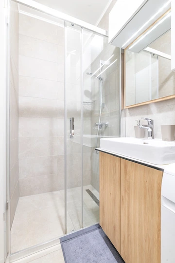 Zagreb 1-Bedroom Apartment with Hot Tub Terrace