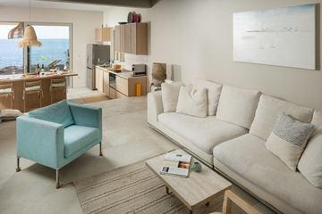 Sea-View 3-Bedroom Villa in Ivan Dolac for 6