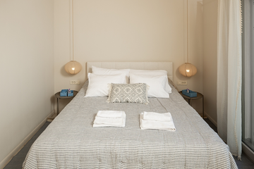 Sea-View 3-Bedroom Villa in Ivan Dolac for 6