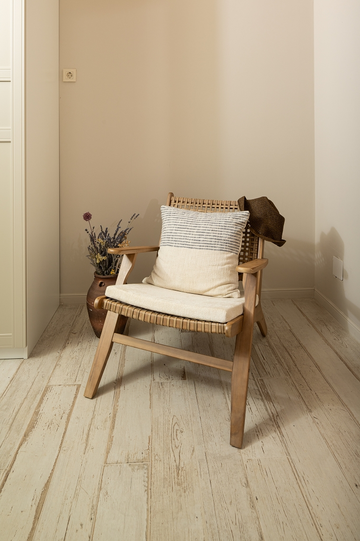 Sea-View 3-Bedroom Villa in Ivan Dolac for 6