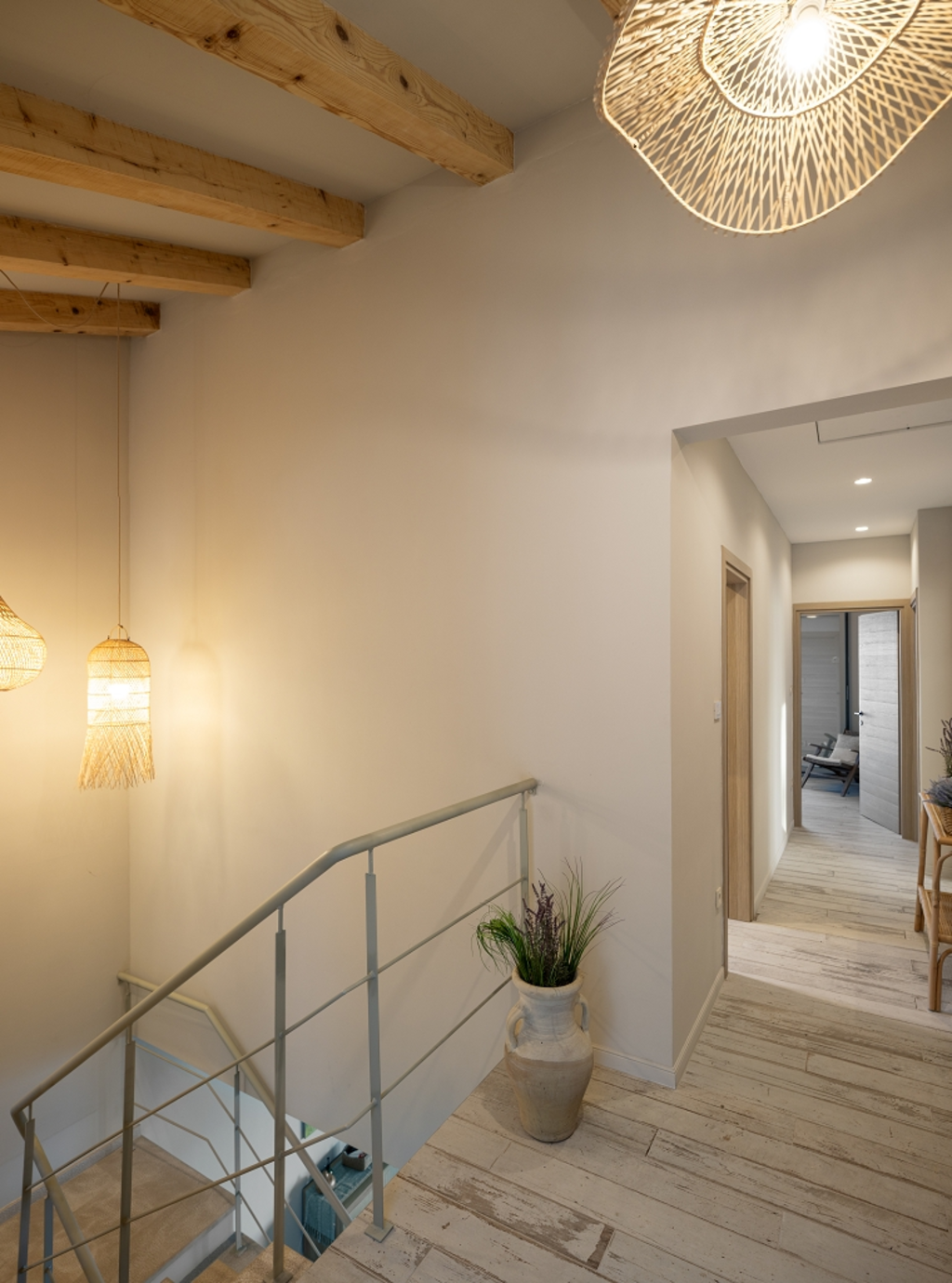 Sea-View 3-Bedroom Villa in Ivan Dolac for 6